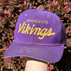 Vintage 90s Minnesota Vikings Sports Specialties wool single line script cap hat